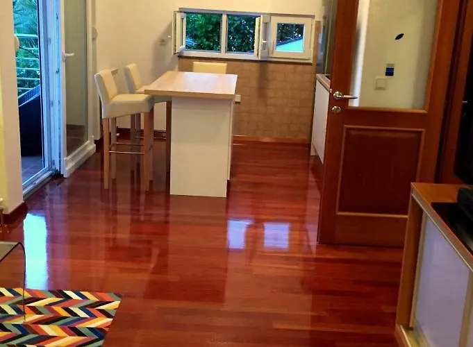 아파트 Adriana 오파티아